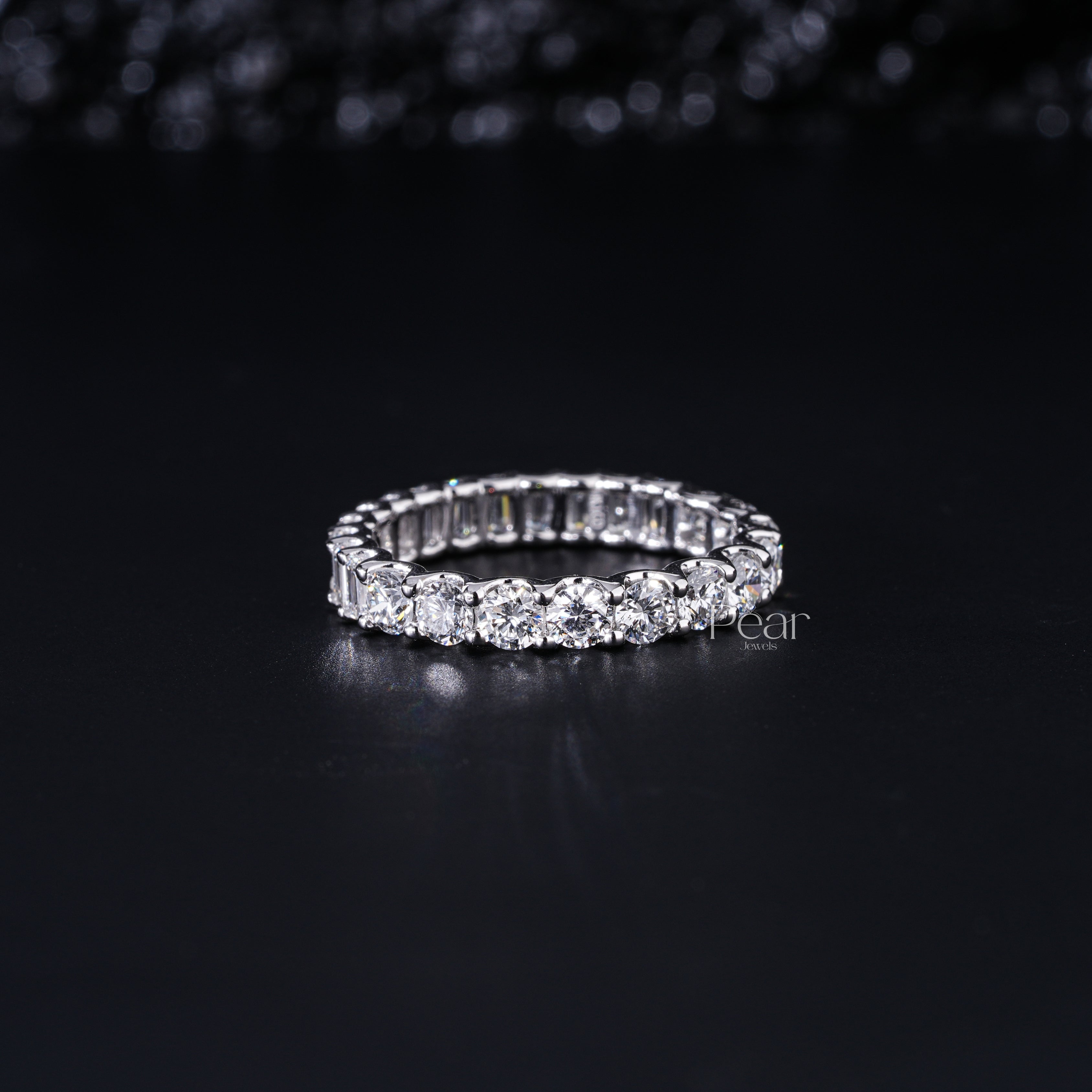 0.10Ct Emerald & Round Eternity Labgrown Diamond Band - Pear Jewels